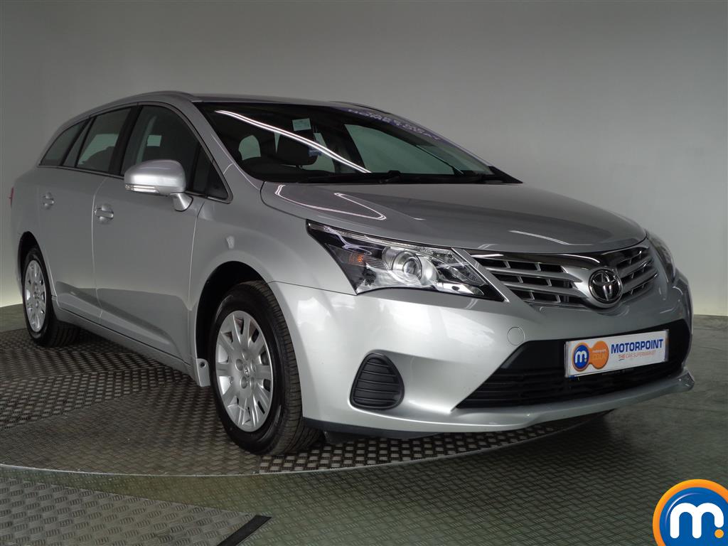 toyota avensis nearly new #1
